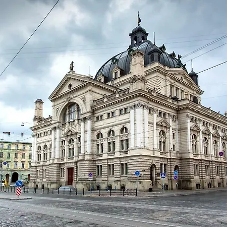 Smart-апартаменти в центрі львова Lviv